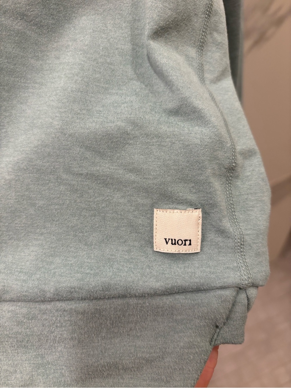 Vuori Women’s Halo Essential Hoodie, Heather Green, Size Large - Picture 3 of 4